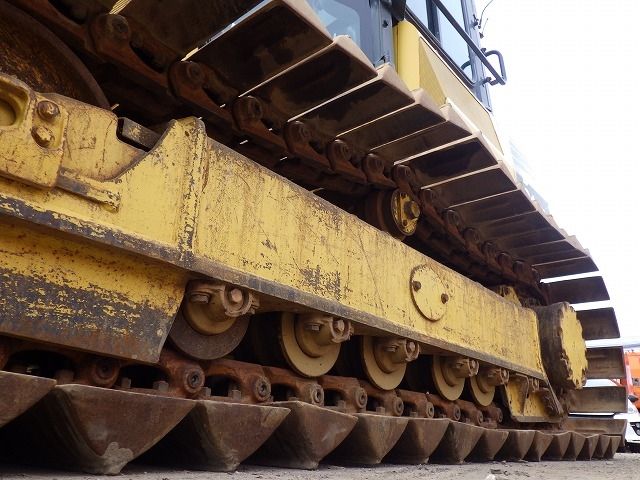 D31PX-22-60699-024.jpg