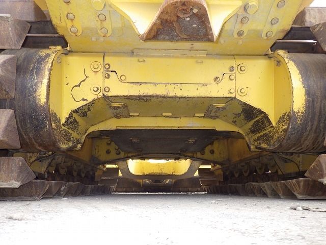D31PX-22-60699-037.jpg