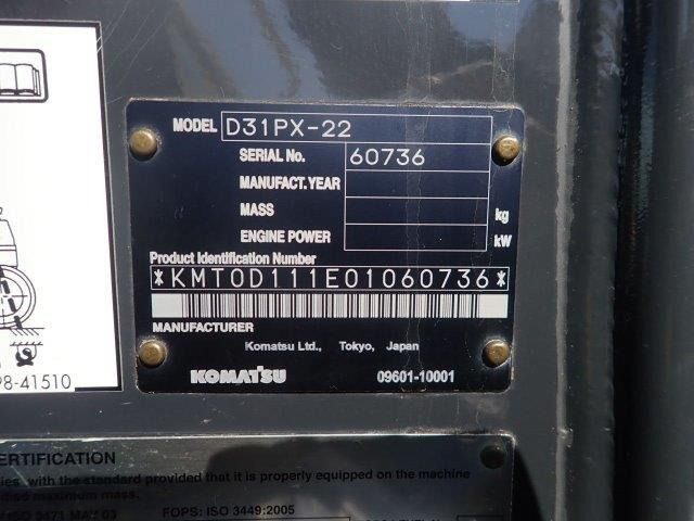 D31PX-22-60736-046.jpg